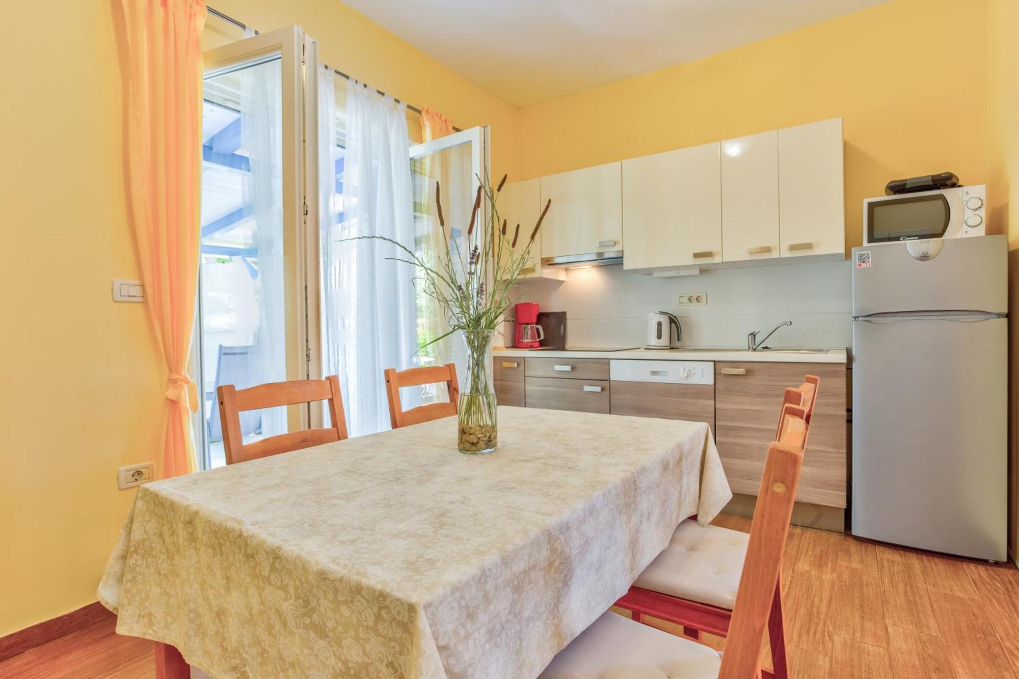 Apartment In Villa Moletto Seaside & Relax - 4 Guests Lovrečica 外观 照片